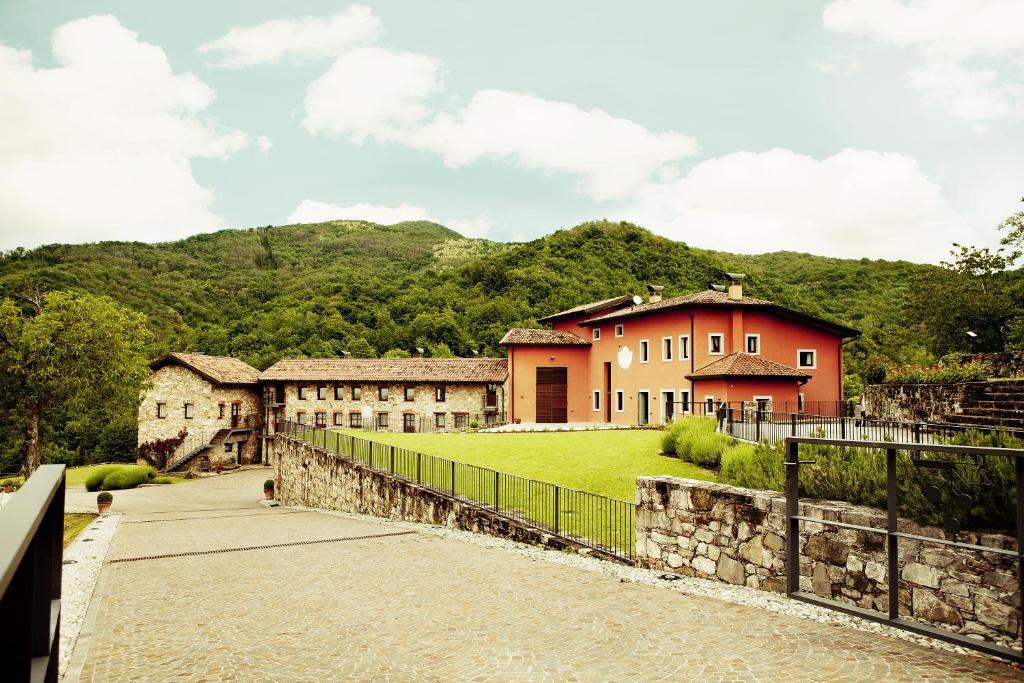 Agriturismo L'Uva E Le Stelle Faedis Exterior photo